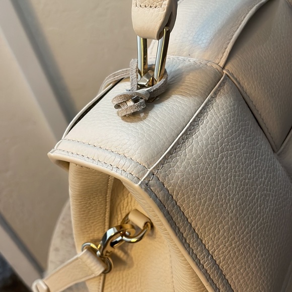 Beautiful brand new (never been used) Isabel Bernard bag - Picture 10 of 14